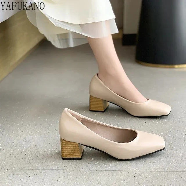 Shallow%20Mouth%20Square%20Toe%20Chunky%20Block%20Heel%20High%20Heels%20Retro%20Grandma%20Shoes%20Mid%20Heel%20Comfort%20Career%20Work%20Shoes%20Simple%20Lady%20Pumps%20-%20Image%202