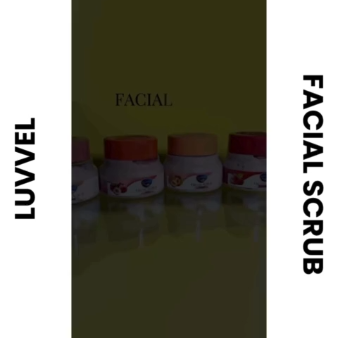 LUVVEL - Strawberry Facial Scrub - Body & Face - Skin Brightening - Exfoliating Suitable For All Type Skin - Both Men & Women - 225gm