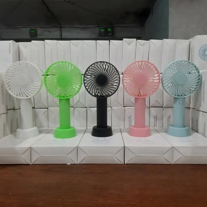 Portable%20mini%20fan%20for%20indoor%20and%20outdoor%20use%20-%20%E0%A6%AE%E0%A6%BF%E0%A6%A8%E0%A6%BF%20%E0%A6%AB%E0%A7%8D%E0%A6%AF%E0%A6%BE%E0%A6%A8%20-%20Image%206