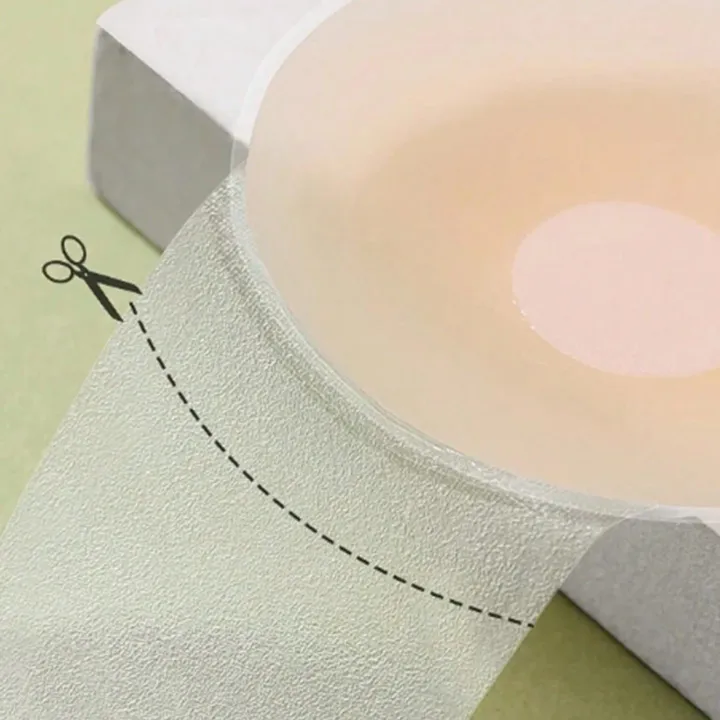 2%20pieces/set%20of%20round%20women's%20silicone%20breast%20patches,%20ultra-thin%20anti%20protrusion%20solid%20adhesive%20breast%20patches%20-%20Image%204
