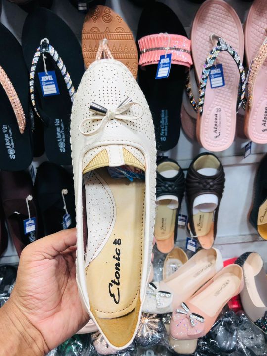 Full%20Leg%20Covered%20Ladies%20Loafer%20Shoes%20for%20Women%20and%20Girls%20-%20Image%2010