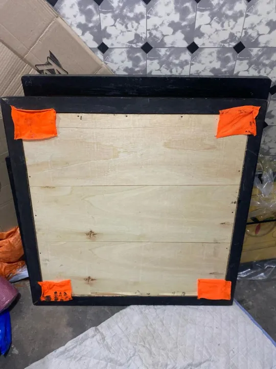 36%20inch%20Wooden%20Carrom%20Board%20Game%20With%20Striker%20and%20Coins%20Set%2036%20Inches%20Large%20-%20Image%203
