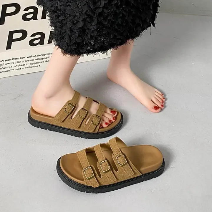 New%20Design%20Buckle%20Black%20and%20White%20Summer%20Slipper%20Sandal%20For%20Women%20By%20Chapals.np%20-%20Image%202
