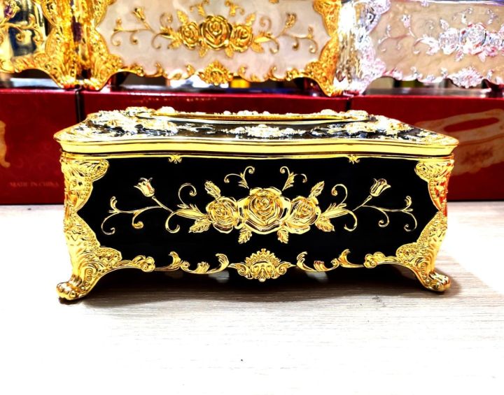 Gorgeous Premium Quality Car Tissue Box