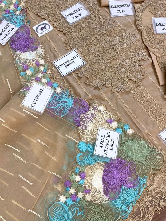 CRIMSON%20By%20Saira%20And%20Shakira%20Cotton%202024%20-%20Image%205