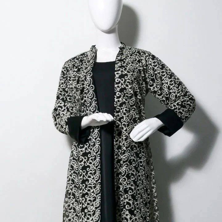 Black%20and%20Golden%20Dress%20-%20Image%202