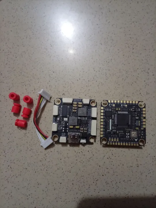 F722%20flight%20controller%20is%20better%20than%20f405s%20and%20f405%20flight%20controller%20for%20fpv%20drone%20racing%20quadcopter%20flysky%20fs%20i6%20transmitter%20-%20Image%204