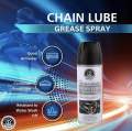 THREE GUYS Multi-Purpose Chain Lube Grease Spray 450ml – High-Performance Lubricant for Chains, Hinges, Gears & Tools | Anti-Rust | German Engineered. 