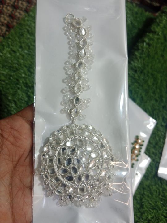 Matha bindi big size indian high quality for wedding and party functions Matha bindi