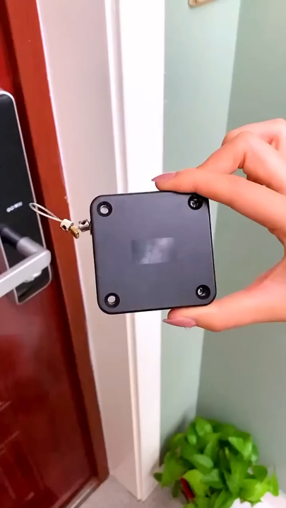 Punch-Free Automatic Door Closer for Home and Office Use