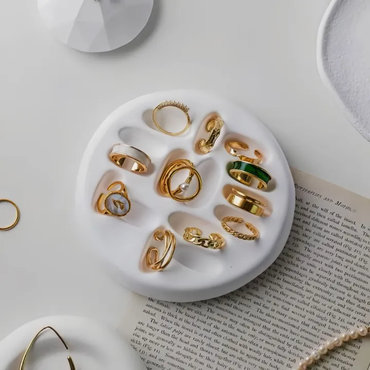Jewellery%20Trays,%20Trays%20For%20Serving,%20Trays%20For%20Decoration,%20Trays%20For%20Dressing%20Table,%20Trays%20For%20Wedding%20Gift,%20Trays%20For%20Decor,%20Trays%20For%20Dining%20Table,%20Decoration%20Trays,%20Fancy%20Tray,%20Trays%20For%20Perfume,%20Decor%20Trays,%20Decorative%20Tray,%20Trays%20For%20Jewellery%20-%20Image%202