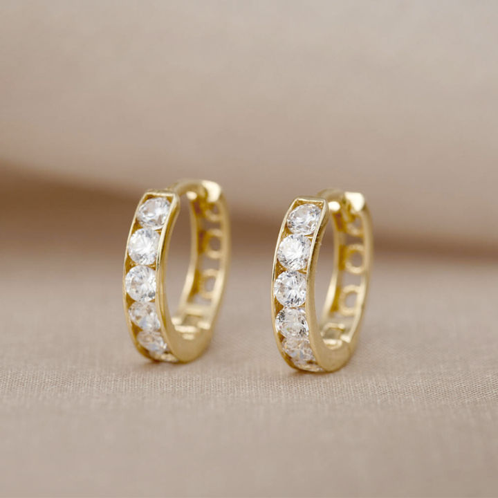 Huitan Bright Zirconia Hoop Earrings Lady Daily Wearable Accessories with Fashion Hollow-out Design Trendy Gold Color Jewelry