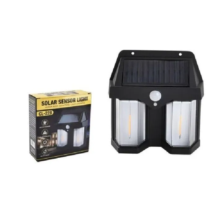 CL-228%20Solar%20Sensor%20Light%20-%20Image%204