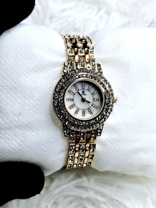 Analog Luxury Full Rhinestones Gorgeous Watch for Ladies