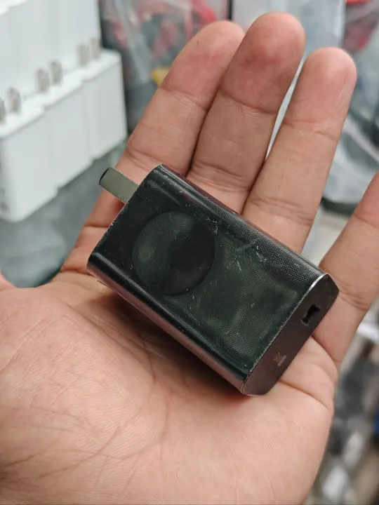 Baseus%2024W%20Quick%20Charger%20original%20-%20Image%202