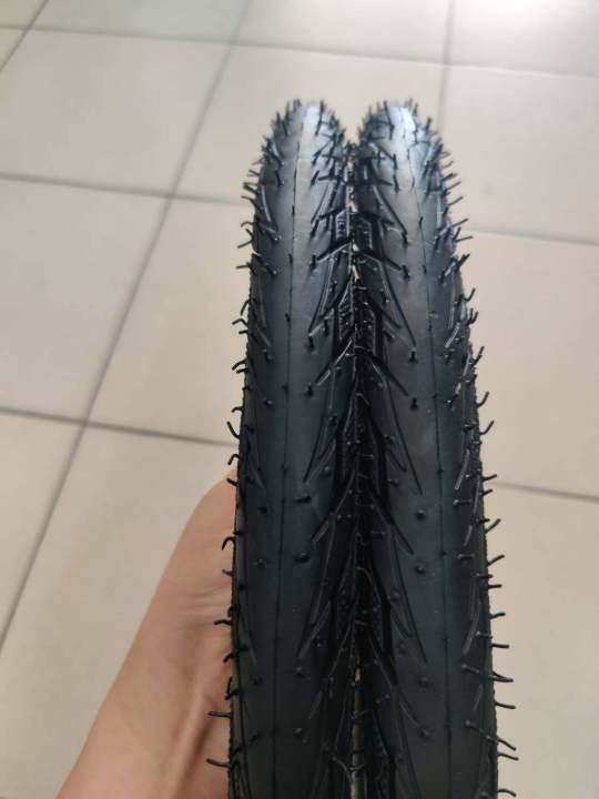 16x1.75%20(47-305)%20bicycle%20tire%20and%20inner%20tube.%20-%20Image%208