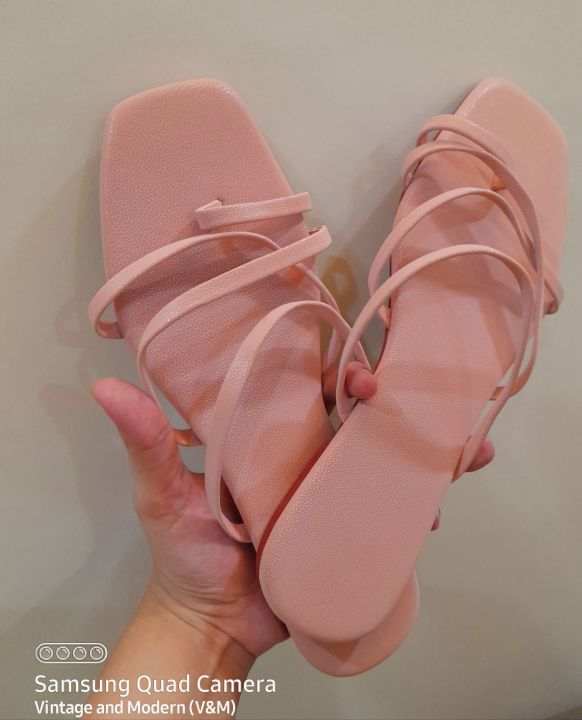 Khaadi%20Sandals%20-%20Image%203