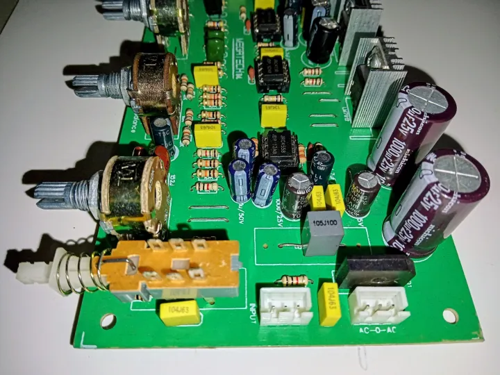 LM1036N%20IC%20used%20the%20best%20quality%203%20way%20tone%20control%20circuit%20board%20with%20sound%20buster%20switch.%20-%20Image%205