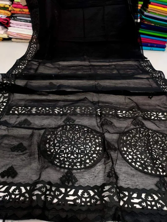 Trendy%20Half%20Silk%20Cut%20Work%20Saree%20For%20Women%20-%20Stylish%20Casual%20&%20Party%20Wear%20-%20Suitable%20for%20Every%20Season%20-%20Image%205