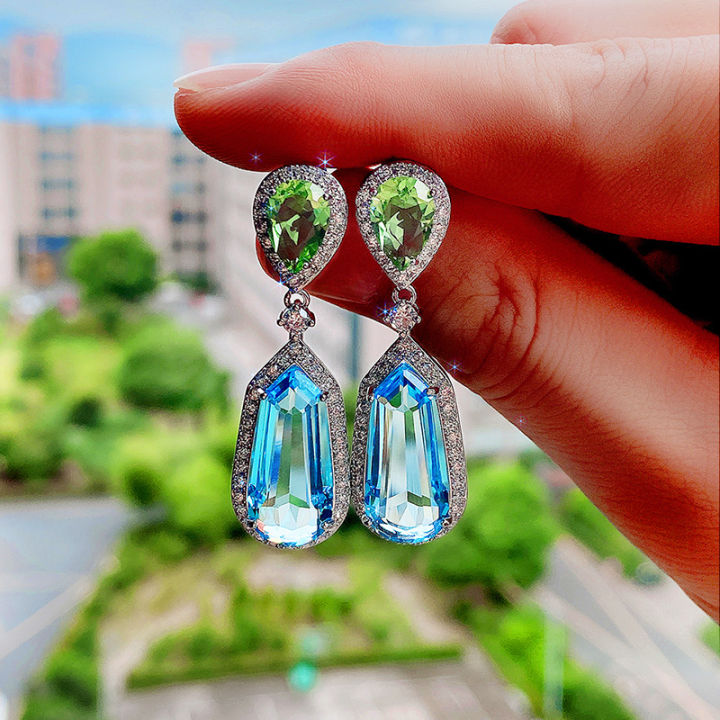 Huitan%20Colorful%20Bridal%20Dangle%20Earrings%20for%20Wedding%20Inlaid%20Geometric%20Cubic%20Zirconia%20Top%20Quality%20Women%20Earrings%20Luxury%20Jewelry%20New%20-%20Image%203