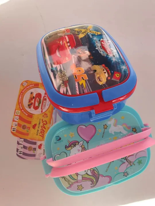 Kids%20Cartoon%20Cars%20Lunch%20Box%20%E2%80%93%20Lightning%2095%20Design%20%7C%20School%20Lunch%20Box%20for%20Boys%20&%20girls%20-%20Image%203