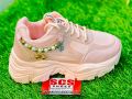 Side chain chunky shoes sneakers for girl. 
