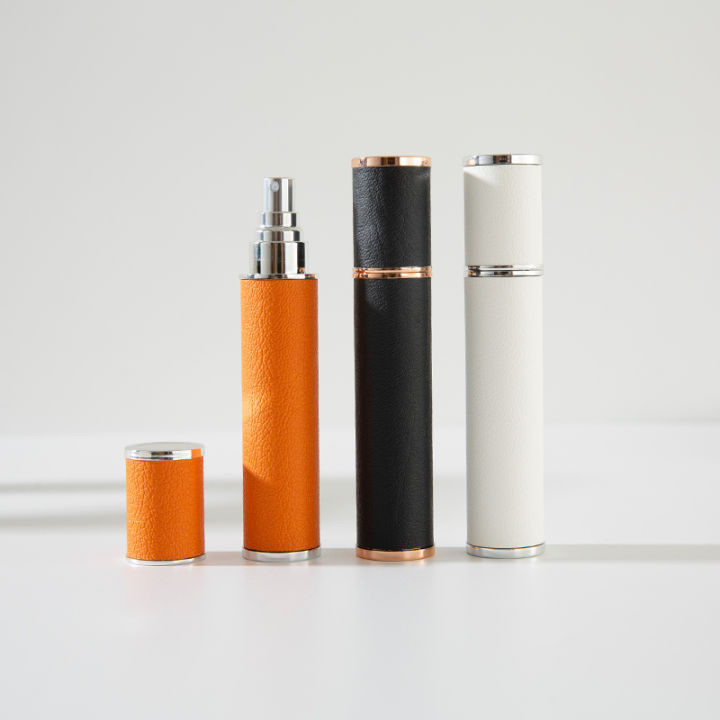 10%20ml%20Portable%20Perfume%20Bottle%20for%20Travel,%20Mini%20Refillable%20Perfume%20Dispenser%20Artificial%20Leather%20Leak-Proof%20Perfume%20Sprayer,%20Suit%20-%20Image%202