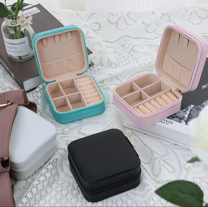 Mini%20Jewelry%20Organizer%20Display%20Travel%20Jewelry%20Zipper%20Case%20Boxes%20Earrings%20Necklace%20Ring%20Portable%20Jewelry%20Box.%20-%20Image%202