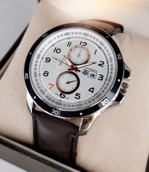 HIGH QUALITY TAGHUR CARRERA GANTS WATCH 
DATE WORKING 
ORIGINAL LEATHER STRAP 
1ST COPY MODEL 
AMAZING OFFER PRICE
WITH VIP NORMAL GIFT BOX