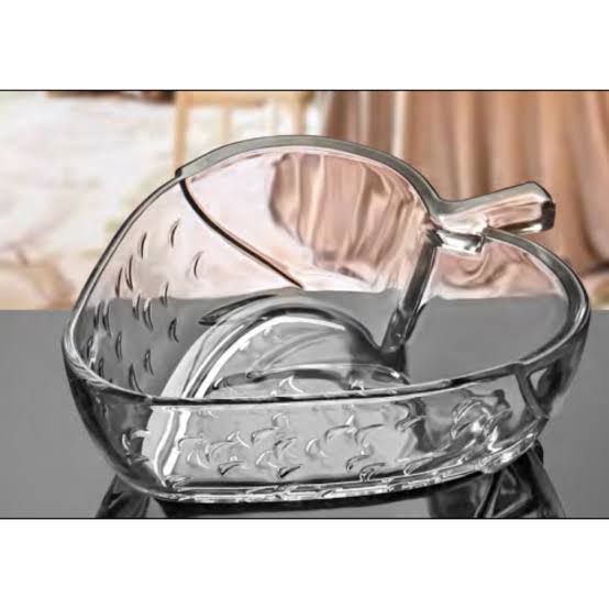 Noritazeh Strawberry shape Bowl Glass ( 7 x 6 inches in Size ) 2 inches depth