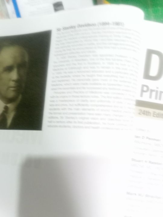 Davidson's%20Principles%20and%20Practice%20of%2024th%20Edition%20E%20RSA%20NIV%2070%20EDITION%20Volume%20Three%20Edited%20by%20lam%20D.%20Penman%20Stuart%20H.%20Ralston%20Mark%20W.%20J.%20Strachan%20Richard%20P.%20Hobson%20Medicine%20-%20Image%202