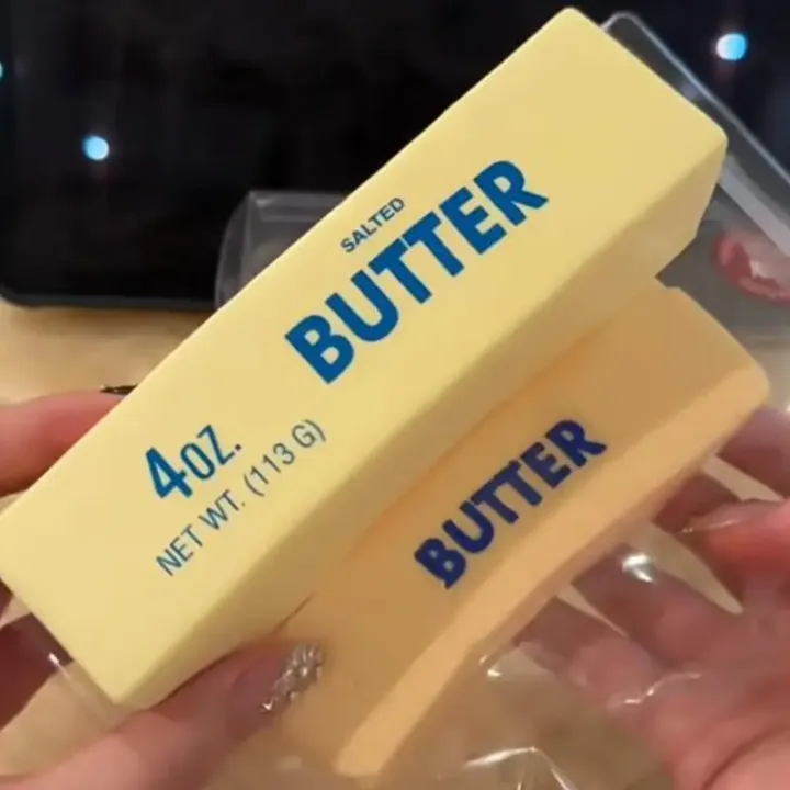 Squishy%20Elastic%20Butter%20Stick%20Fidget%20Toy%20Cheese%20Shape%20Stress%20Relief%20Game%20Funny%20Decompression%20Prank%20Squeeze%20Toy%20for%20Anxiety%20Relief%20-%20Image%203