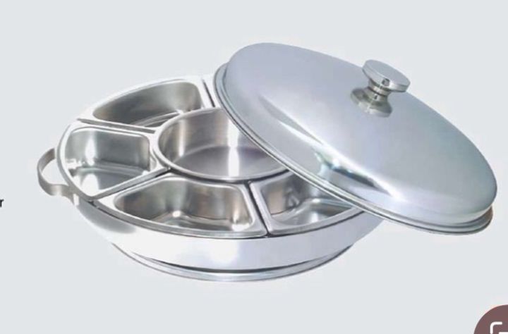 Famous%20Stainless%20Steel%20Dome%20Round%20Revolving%20Chafing%20Dish%20-%20Image%203