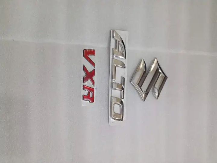 Suzuki%20Alto%20Vxr%20New%20Model%20Back%20Logo%20With%20Monogram%203%20Pics%20Set%20-%20Image%202