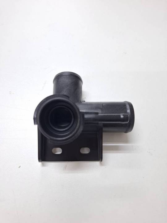 Nissan%20Navara%20NP300%20D23%2021517-4jn1a%20pipe-radiator,%20Upper%20-%20Image%203