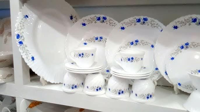 32%20piece%20Dinner%20Set%20-%20Image%202