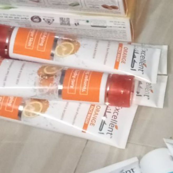 Excellent%20Orange%20Facewash%20for%20your%20baby%20and%20her%20mother.%20everyone%20use%20%20facewash.%20Organic%20Facewash%20with%20orange.%20best%20gift%20for%20your%20baby,%20family%20%20personal%20care.%20-%20Image%204