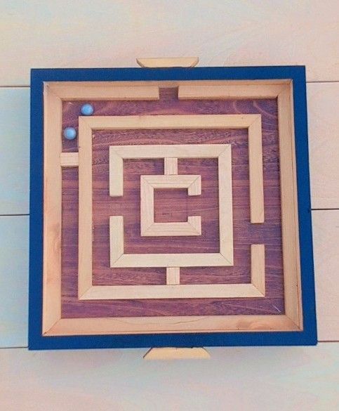 Wooden labyrinth game for kids | Labyrinth game | Labyrinth | Labyrinth board game | The enchanted maze | Mystery maze adventures | Labyrinth of legends