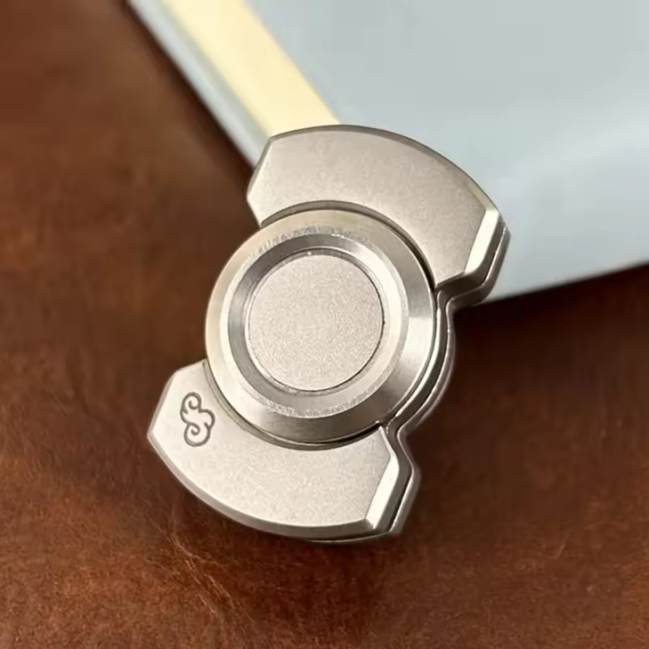 Metal%20Magnetic%20Slider%20Transform%20Hand%20Spinner%20Push%20Card%20Mini%20EDC%20Stress%20Relief%20Push%20Card%20Adult%20Fidget%20Toys%20Anti%20Anxiety%20-%20Image%203