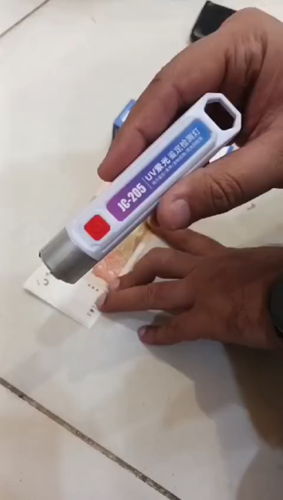 Money Checking Machine Money Detector Machine , Handheld LED Money ...