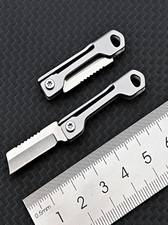 1Pc%20Outdoor%20Camping%20Supplies%20Stainless%20Steel%20Folding%20Mini%20Square%20Head%20Multi-function%20Pocket%20Keychain%20Pendant%20-%20Image%206