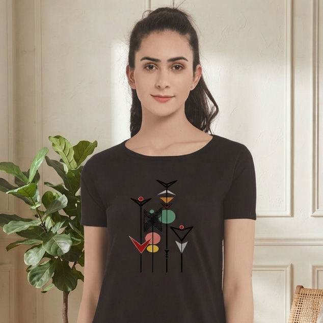 Cotton%20Stylish%20Long%20T-Shirt%20Comfortable%20Casual%20Everyday%20Top%20for%20Women%20Wardrobe%20Essential%20-%20Image%203