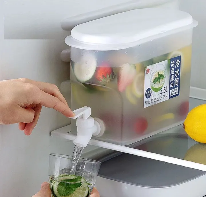 fridge%20juice/water%20dispenser%20-%20Image%202