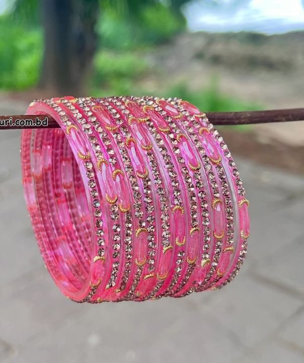 Women%E2%80%99s%20Glass%20Bangle%20Set%20%E2%80%93%20Indian%20Traditional%20Colorful%20Kacher%20Churi%20(ak%20box%20e%206%20Dozen%20thake%20%E0%A7%B31700)%20-%20Image%204
