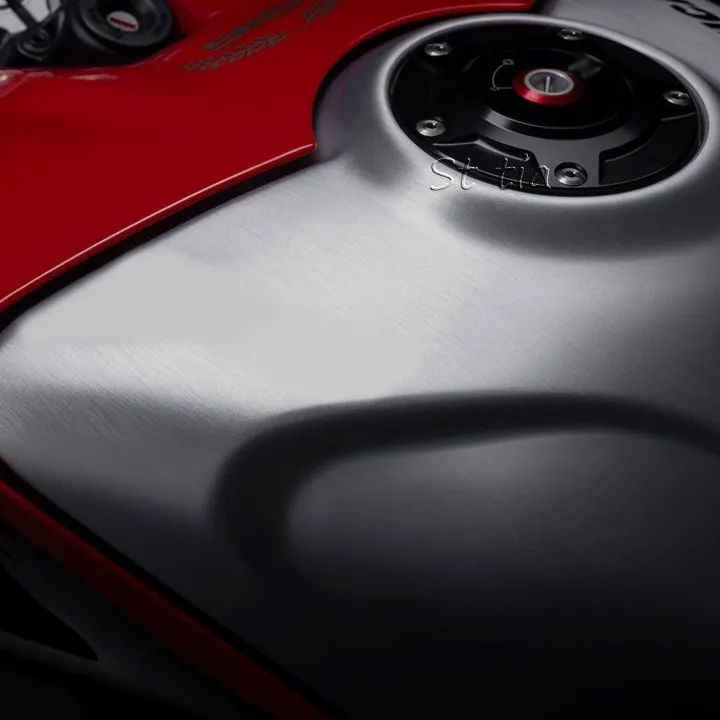 New%20For%20DUCATI%20Diavel%20V4%202023%20Streetfighter%20V2%20Panigale%201199%201299%20899%20959%20CNC%20Motorcycle%20Fuel%20Gas%20Tank%20Cap%20With%20Key%20Airbox%20Cover%20-%20Image%206