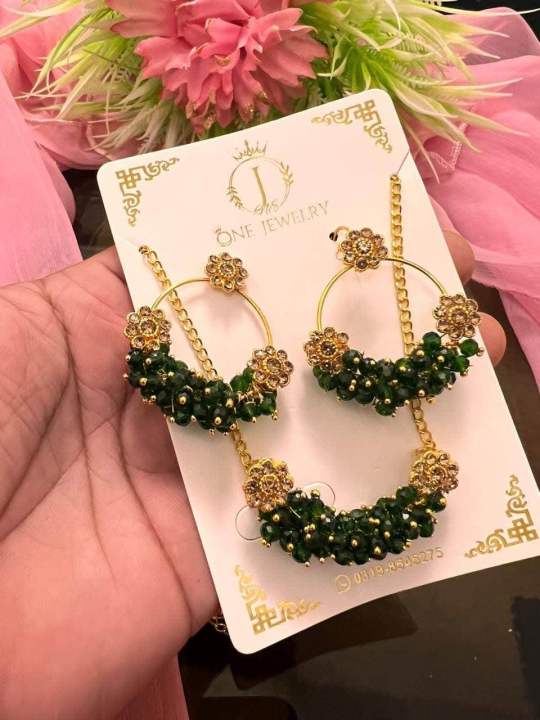 Imran%20collection1%20-%20Decent%20gajra%20And%20Charming%20locket%20Set%20Necklace%20With%20Earrings%20For%20Girls%20and%20Woman%20-%20Image%202