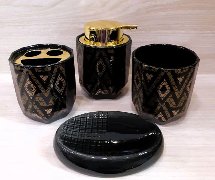 4%20Pcs%20-%20Ceramic%20Bathroom%20Accessories%20Set%20with%20Soap%20Holder,%20Toothbrush%20Holder,%20Soap%20Dish-%20White%20Black%20Color%20-%20Image%206