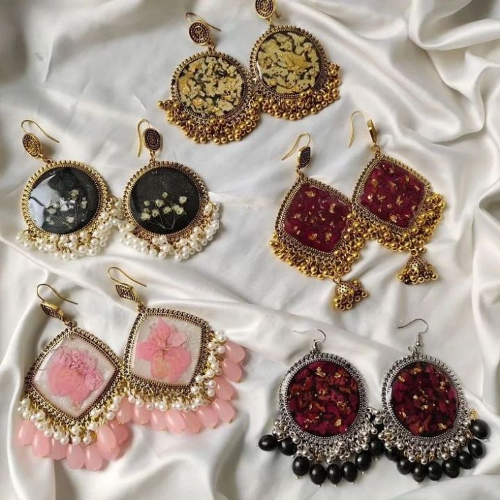 RESIN PRESERVED FLOWER JHUMKA EARRINGS