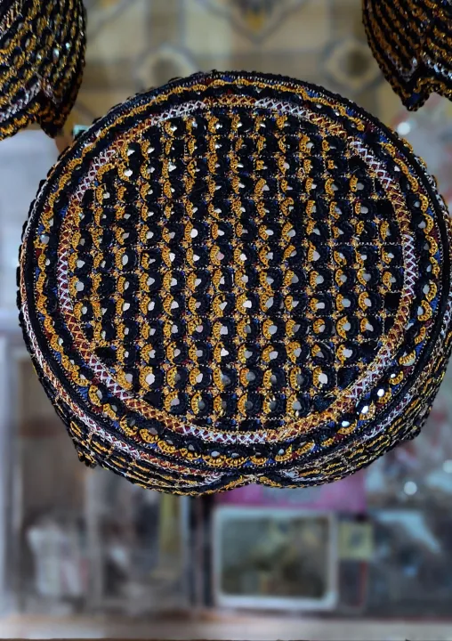 Handmade%20Cultural%20Sindhi%20Topi%20made%20with%20Commando%20CTC,%20Golden%20Muka,%20Multicoloured%20Pasham%20&%20Mirror%20-%20Image%202