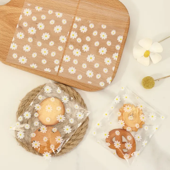 50Pcs%20Daisy%20Flower%20Candy%20Bags%20Transparent%20Cookie%20Biscuit%20Baking%20Packaging%20Bag%20Wedding%20Birthday%20Party%20Gifts%20Wrapping%20Supplies%20-%20Image%203